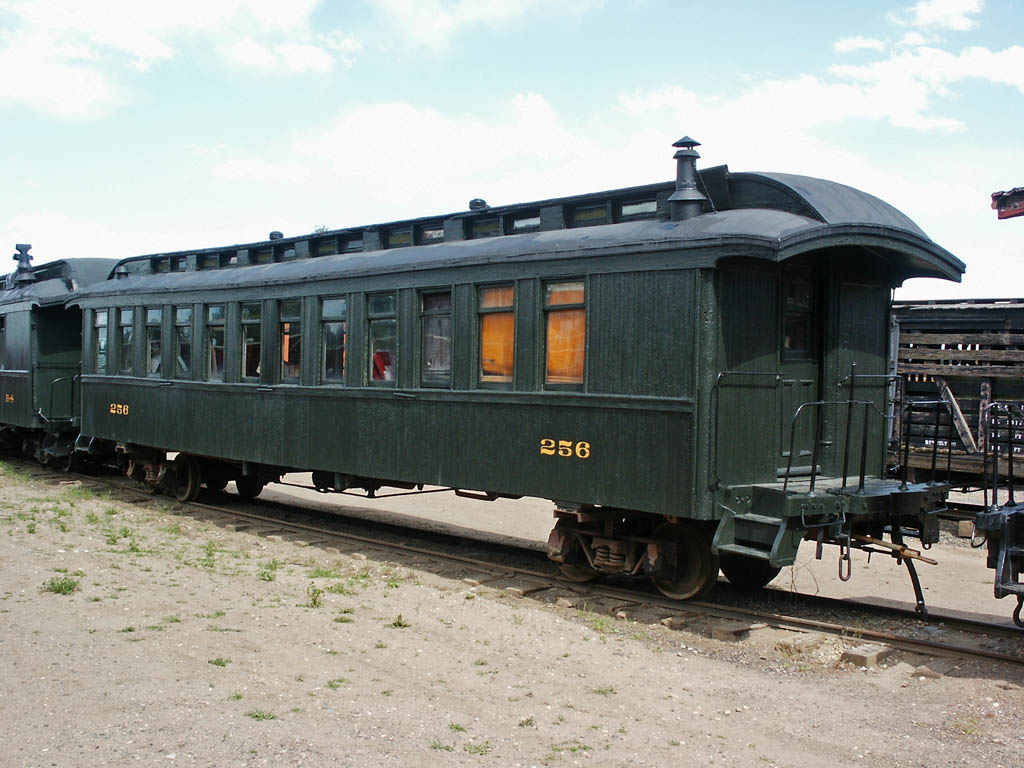 256 at Golden, Colorado on June 7, 2005. Photo by Dave Dye